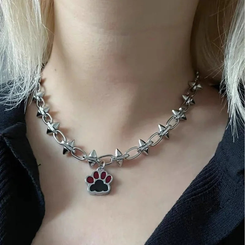Thorn Heart Choker Necklace