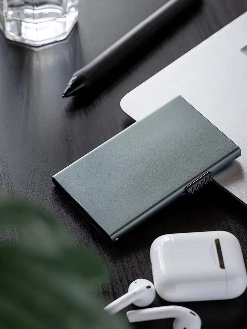Minimalist Slim Metal Card Holder RFID Blocking Card Protector Pop up Credit Card Wallets
