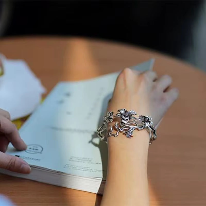 Exquisite Summer Magnolia Bracelet