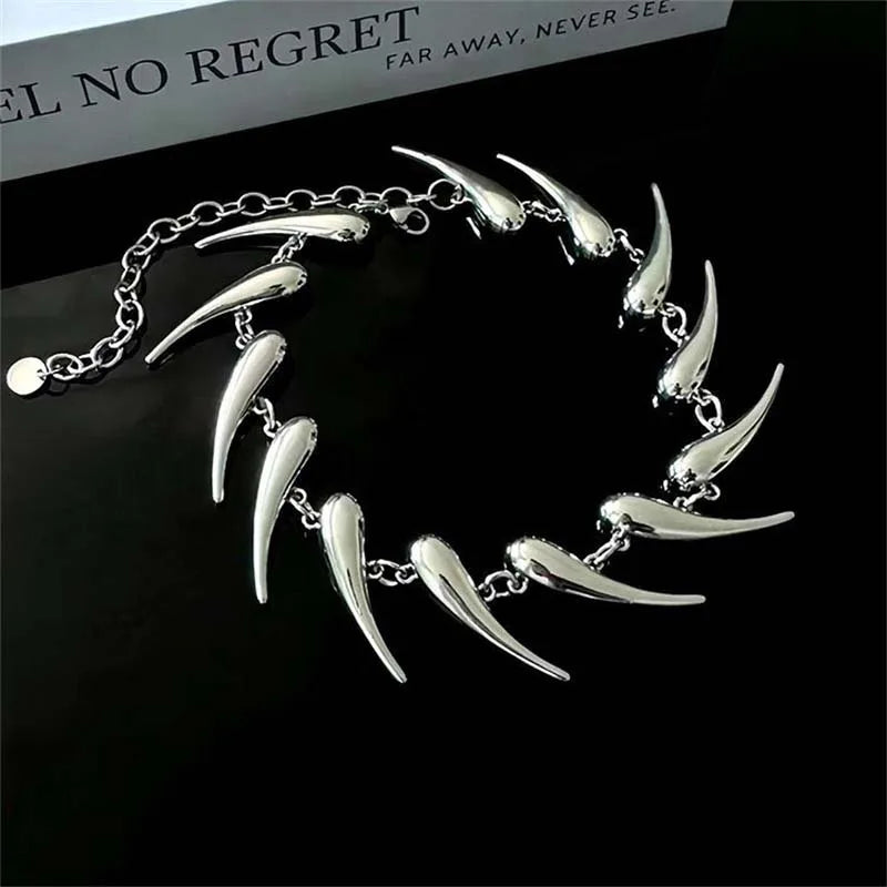Thorn Chain Choker Necklace