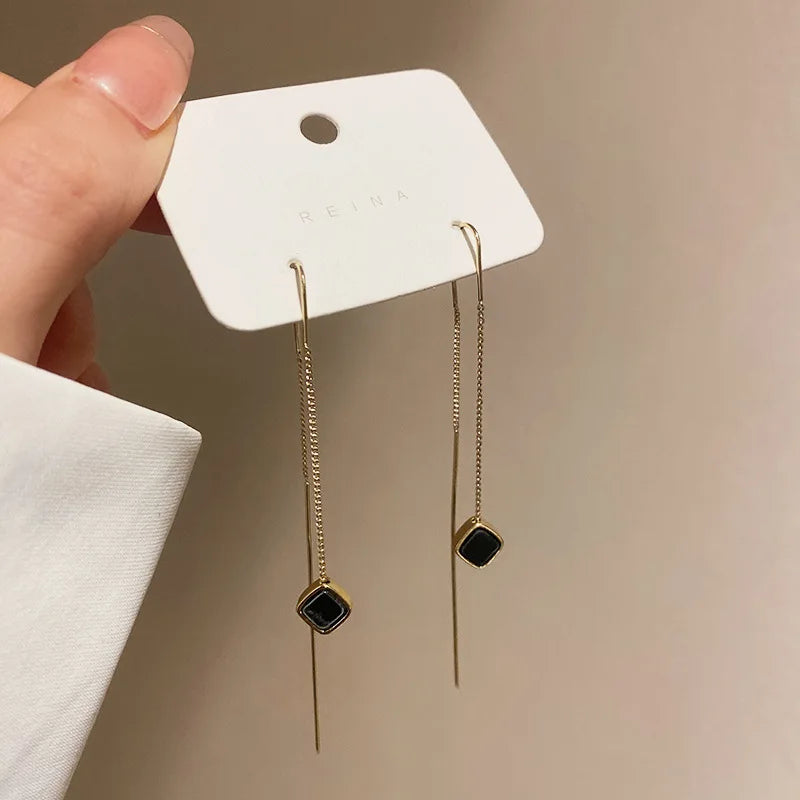 Black Heart Long Hanging Earrings