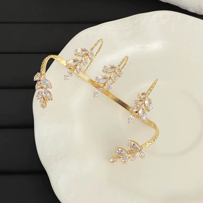 Luxury Leaf Synthetic Zircon Palm Bracelet